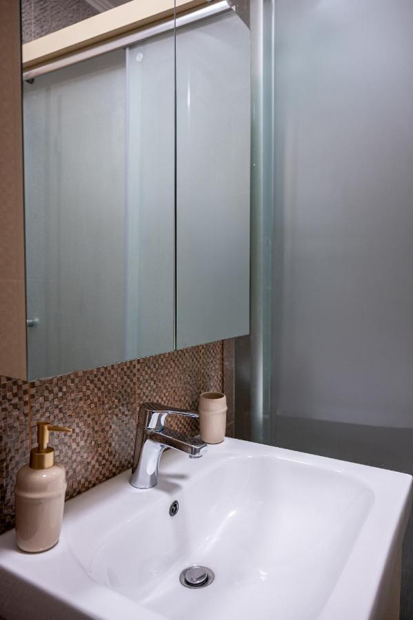 Elegant Spotless Apartment In Sofia Center Dış mekan fotoğraf